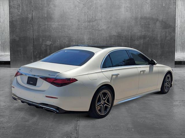Mercedes-Benz S-Класс 2022