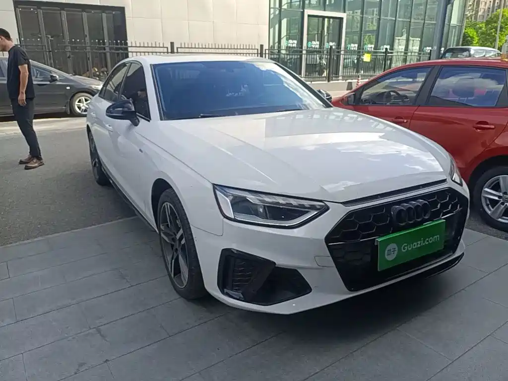 Audi A4 2022