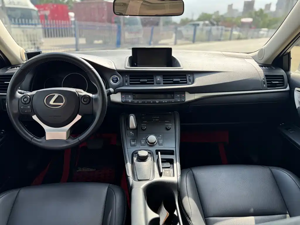 Lexus CT 2020