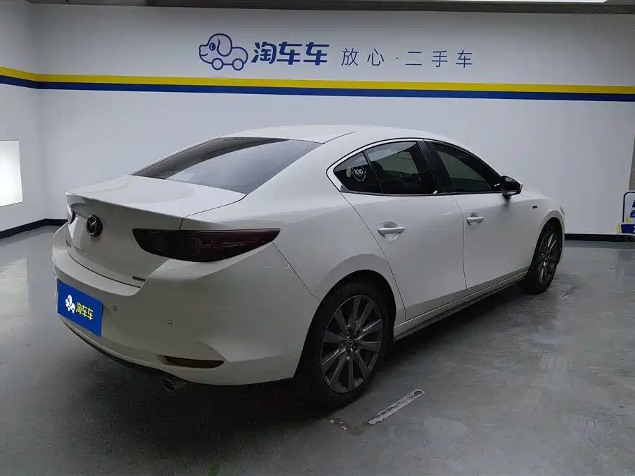 Mazda 3 2021