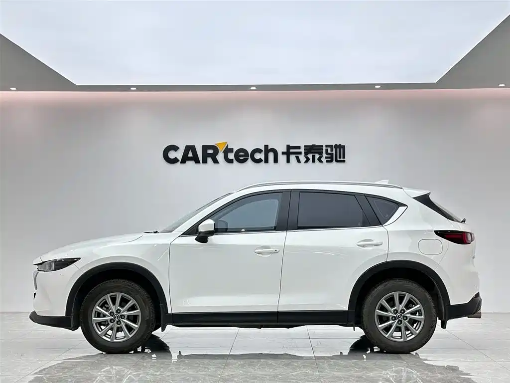 Mazda CX-5 2024