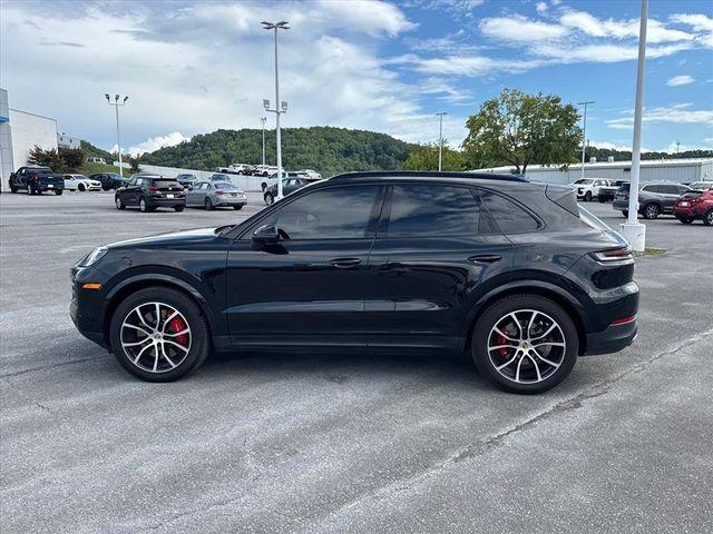 Porsche Cayenne 2024