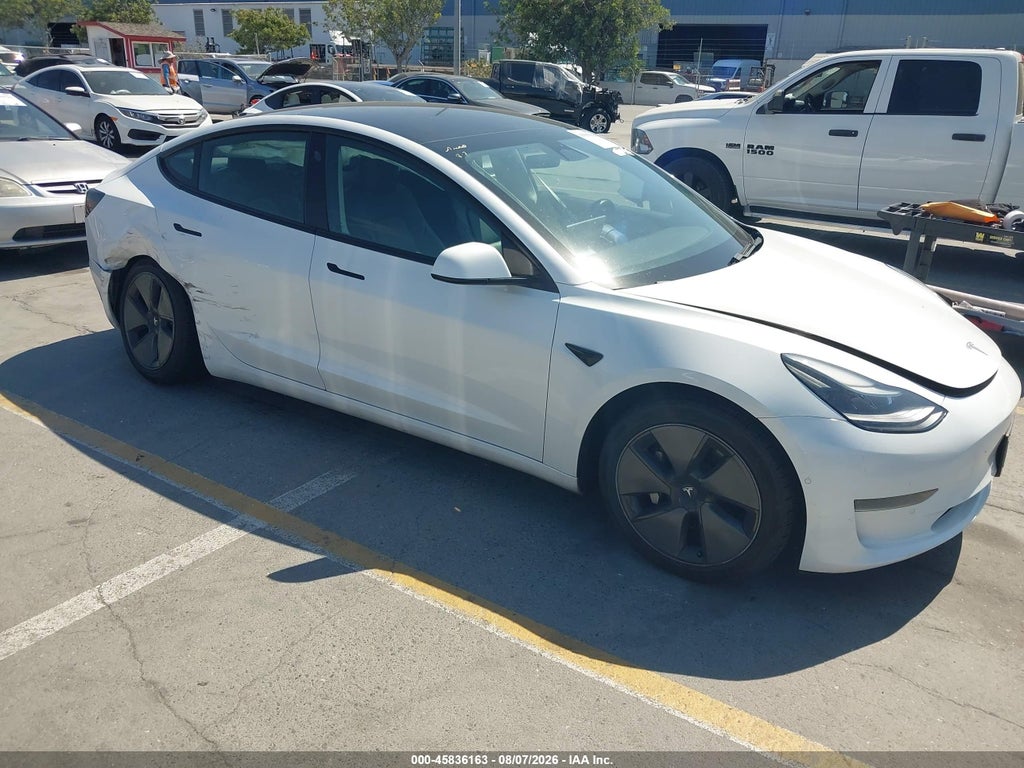 Tesla Model 3 2021