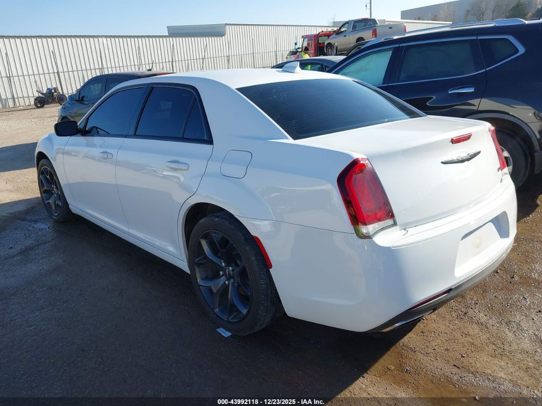 Chrysler 300 2020