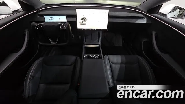 Tesla Model 3 2024
