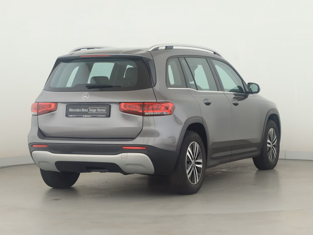 Mercedes-Benz GLB 250 2021