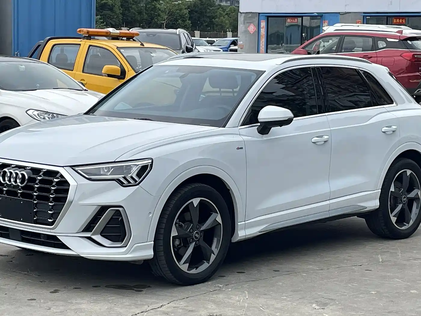 Audi Q3 2023
