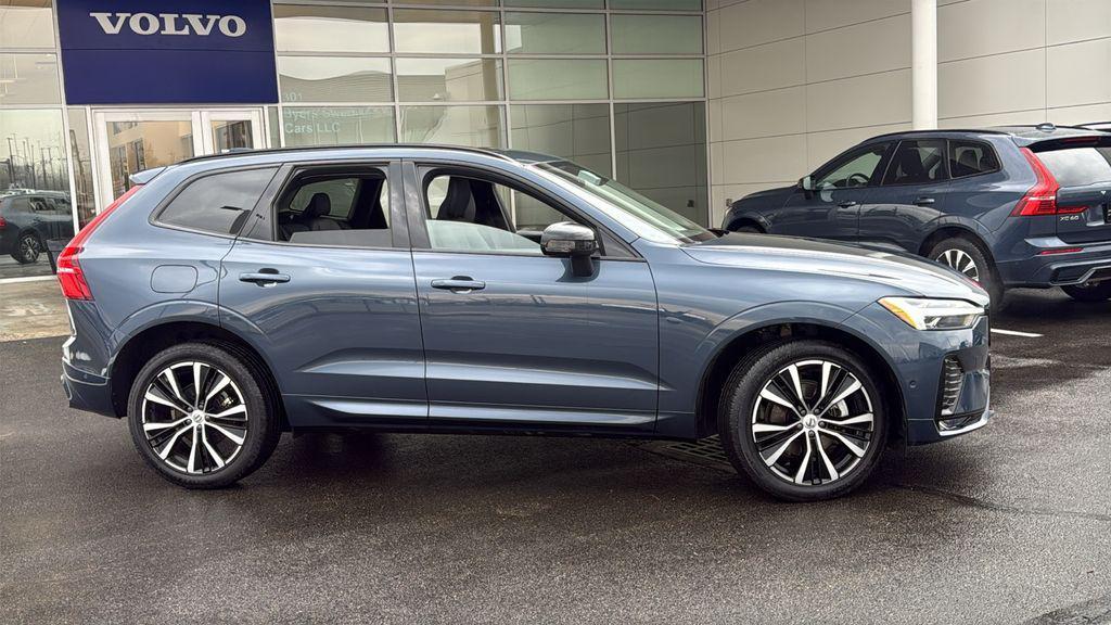 Volvo XC60 2025