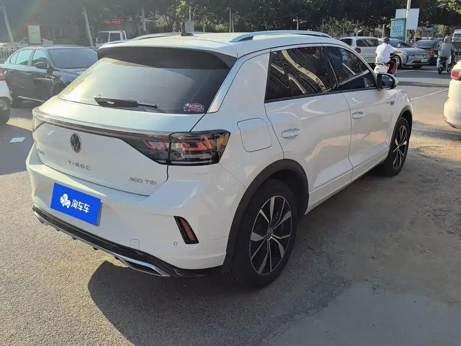 Volkswagen T-Roc 2024