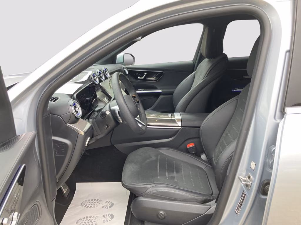 Mercedes-Benz GLC 300 2025