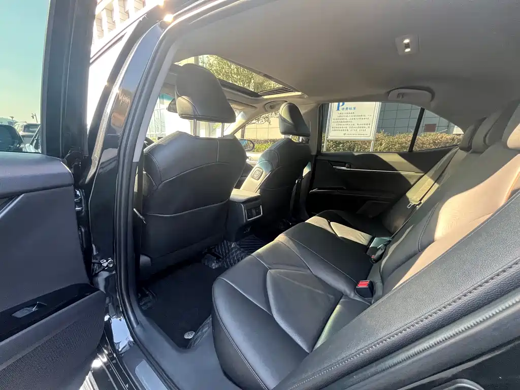 Toyota Camry 2024
