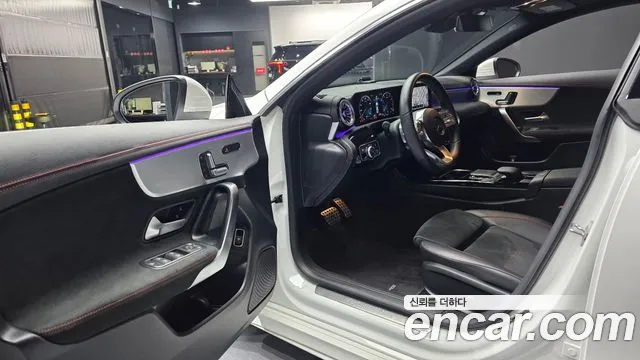 Mercedes-Benz CLA 2022