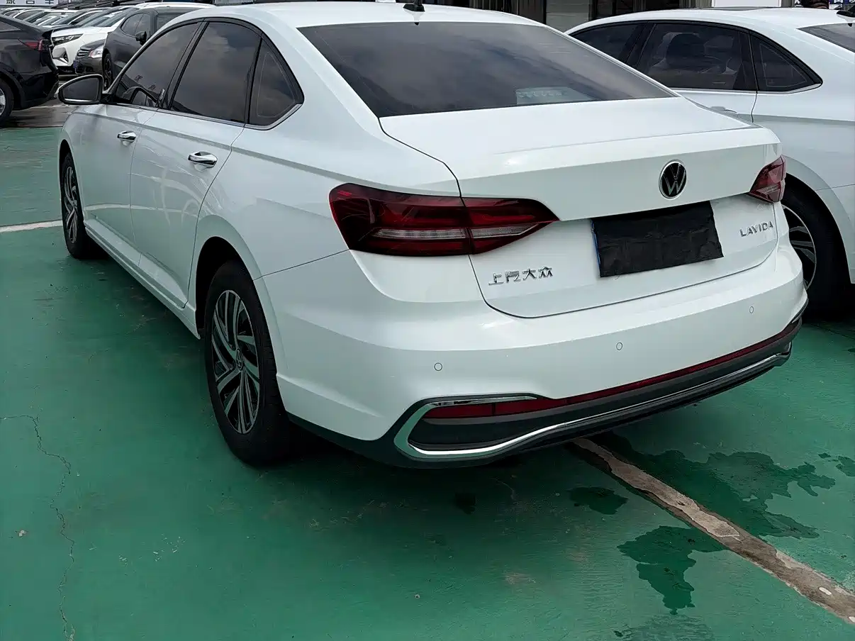 Volkswagen Lavida 2024