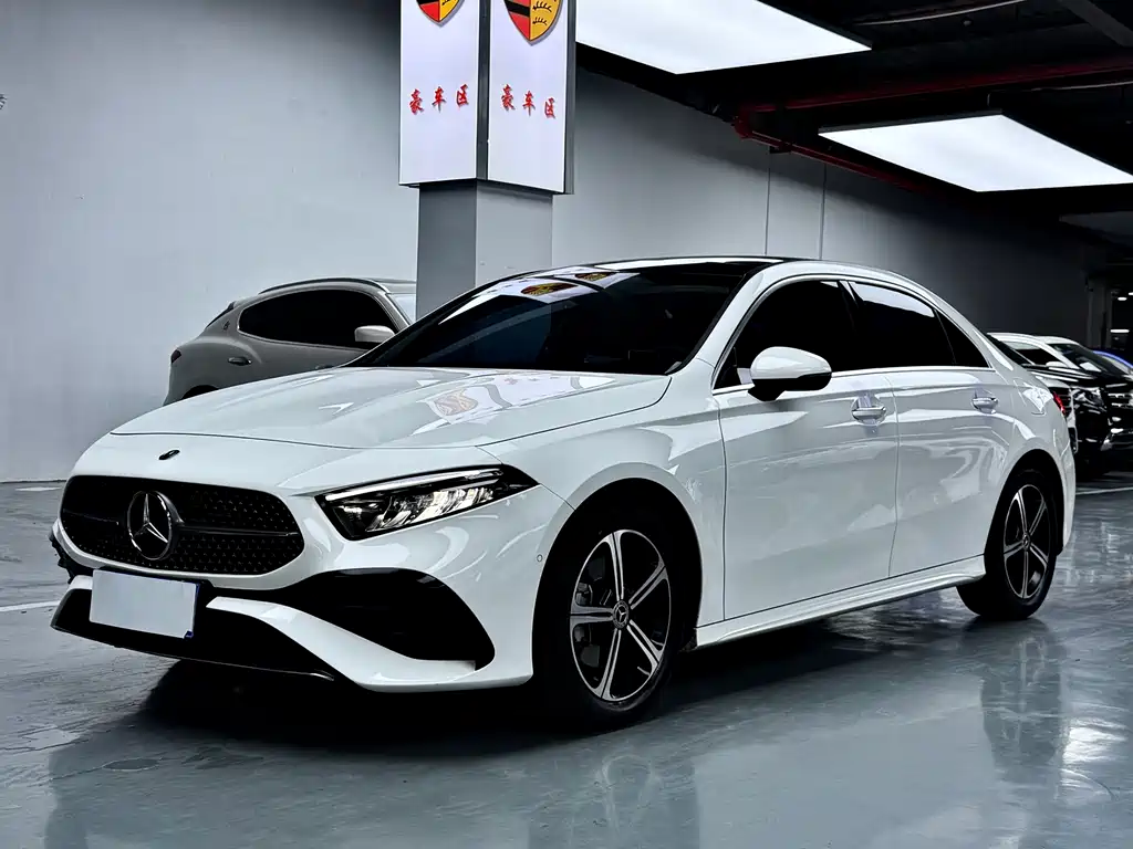 Mercedes-Benz A-Класс 2023