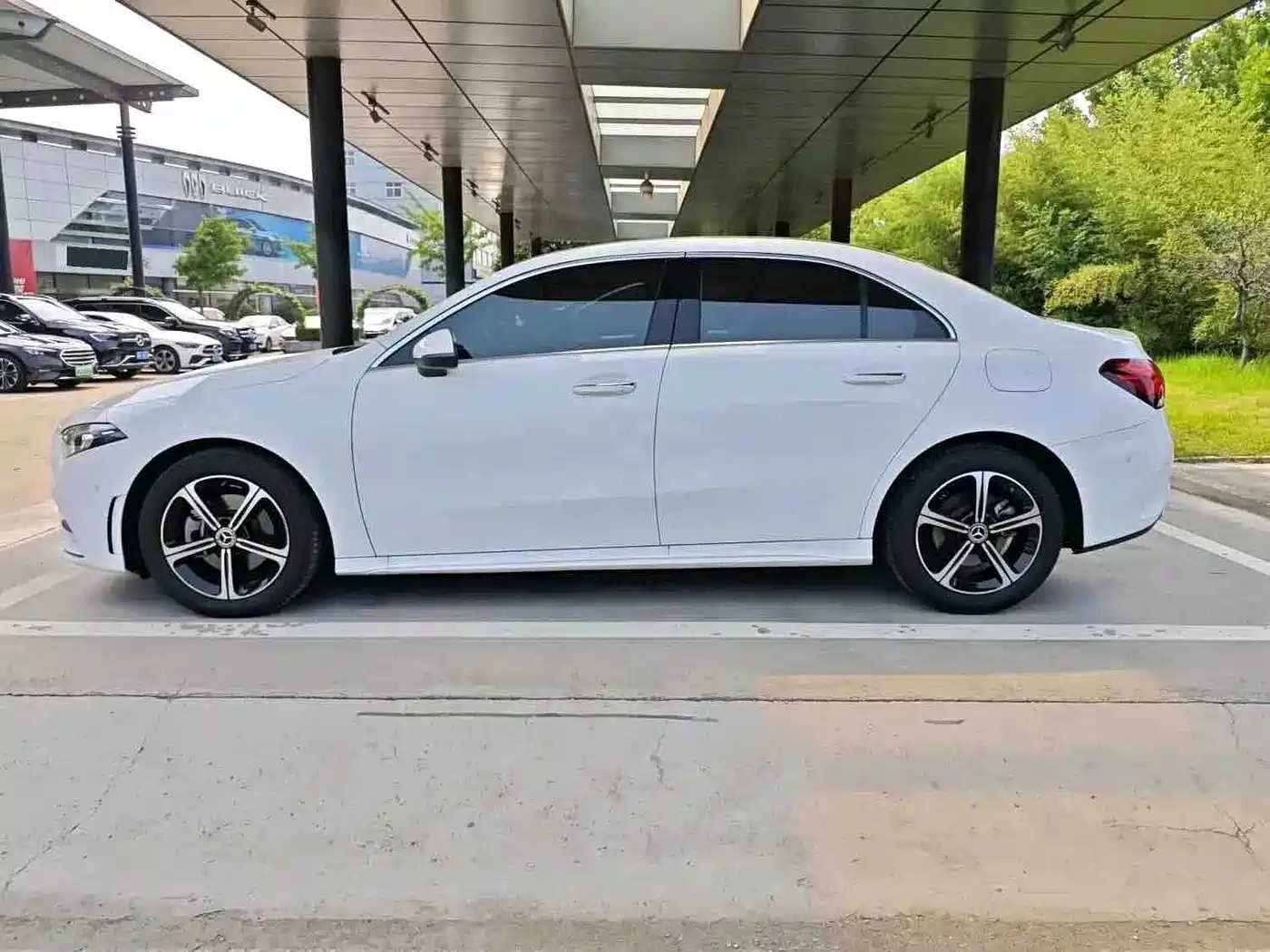 Mercedes-Benz A-Класс 2021