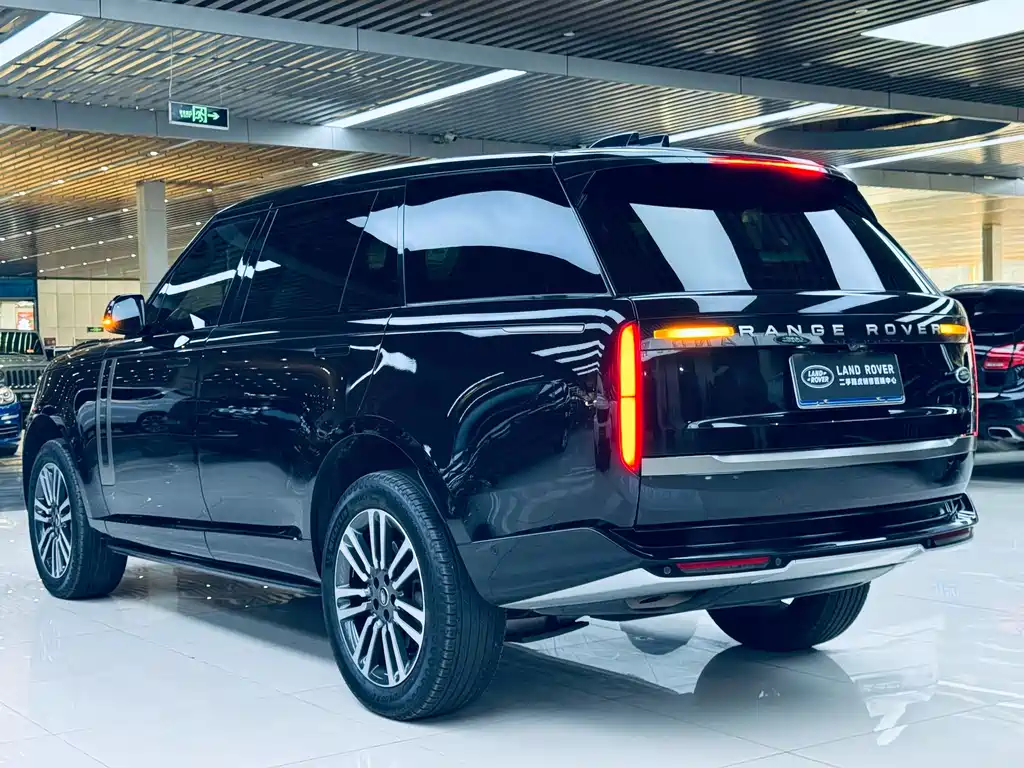 Land Rover Range Rover 2024