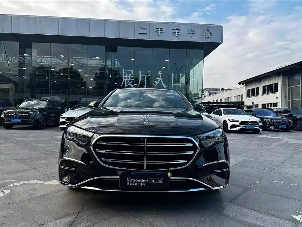 Mercedes-Benz E-Класс 2024