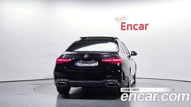 Mercedes-Benz C-Класс 2023
