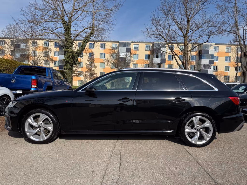Audi A4 2022