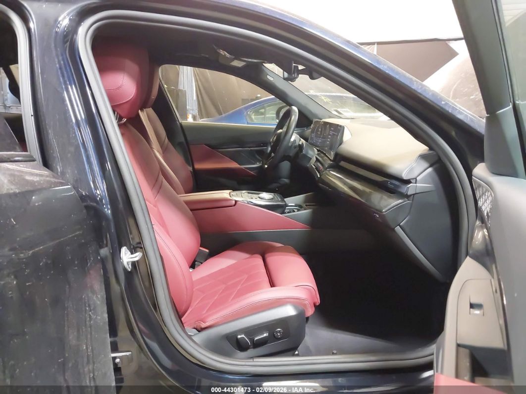 BMW 540 2025