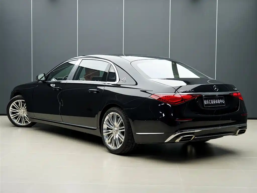 Mercedes-Benz Maybach S-Класс 2022