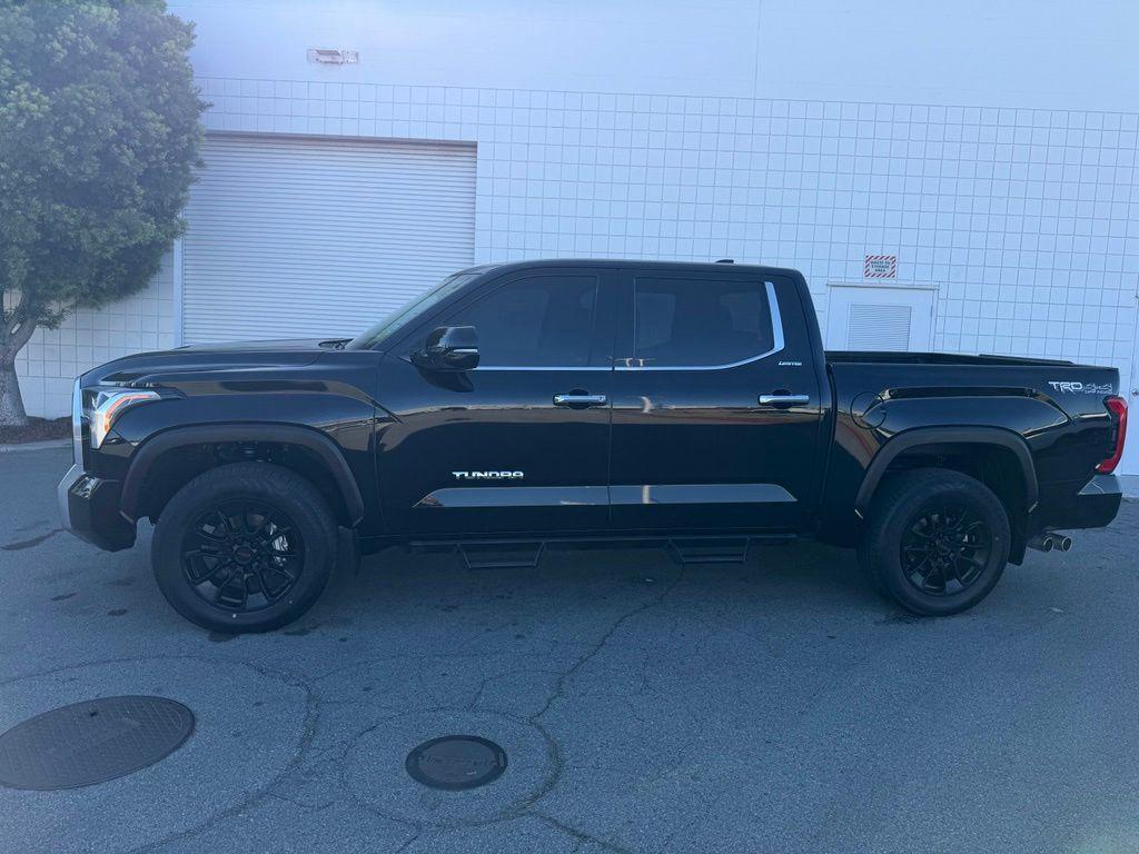 Toyota Tundra 2023