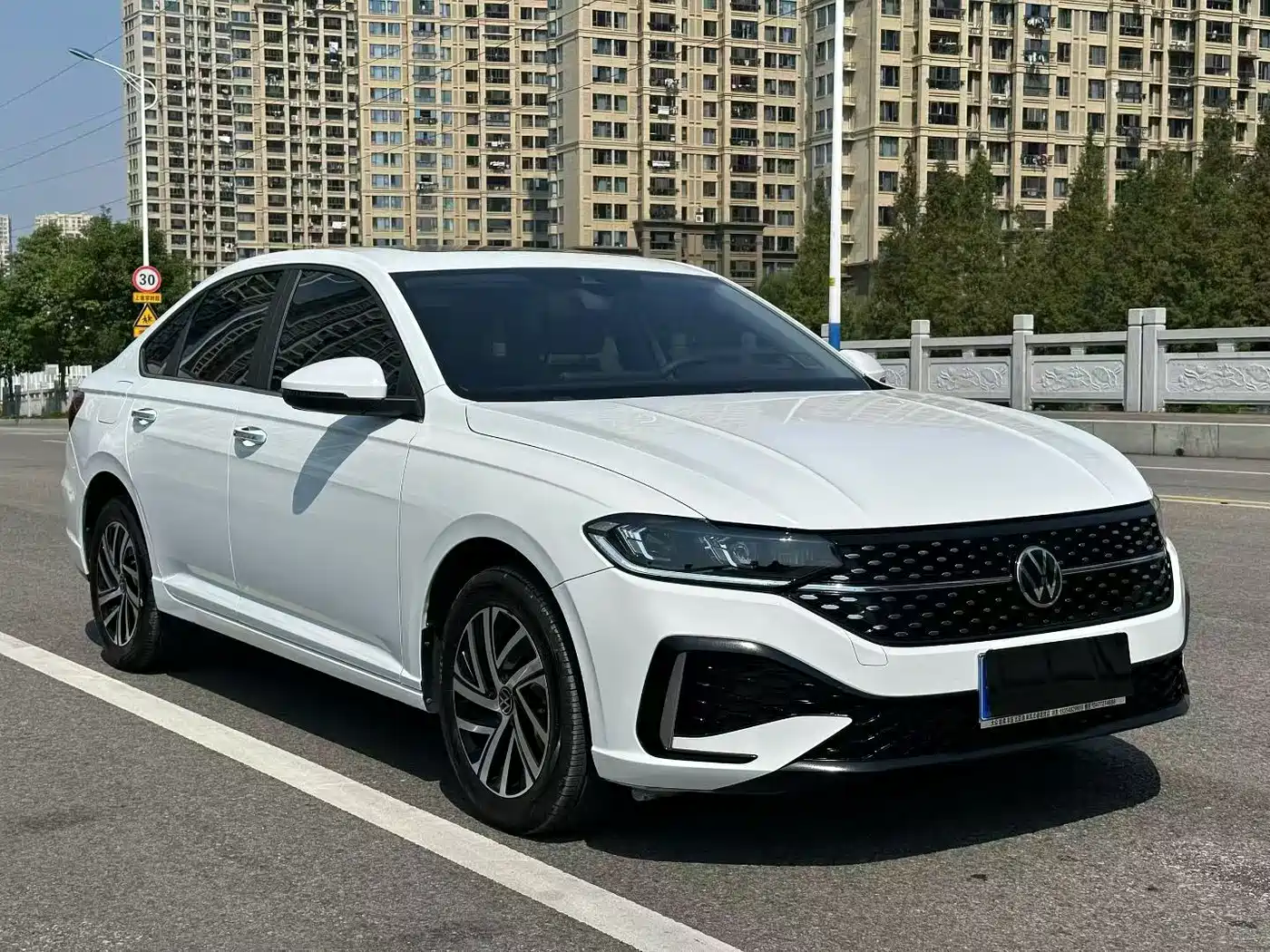 Volkswagen Lavida 2025