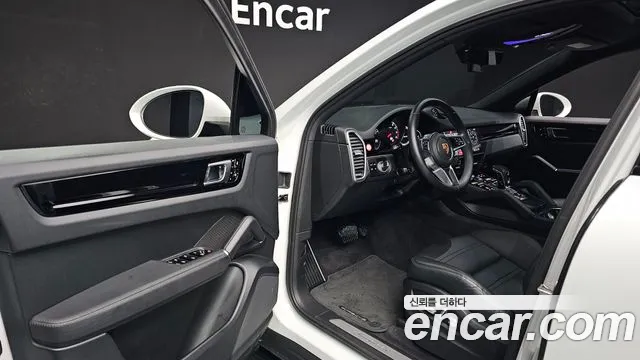 Porsche Cayenne 2020
