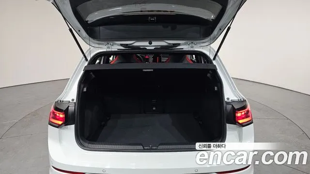 Volkswagen Golf 2025