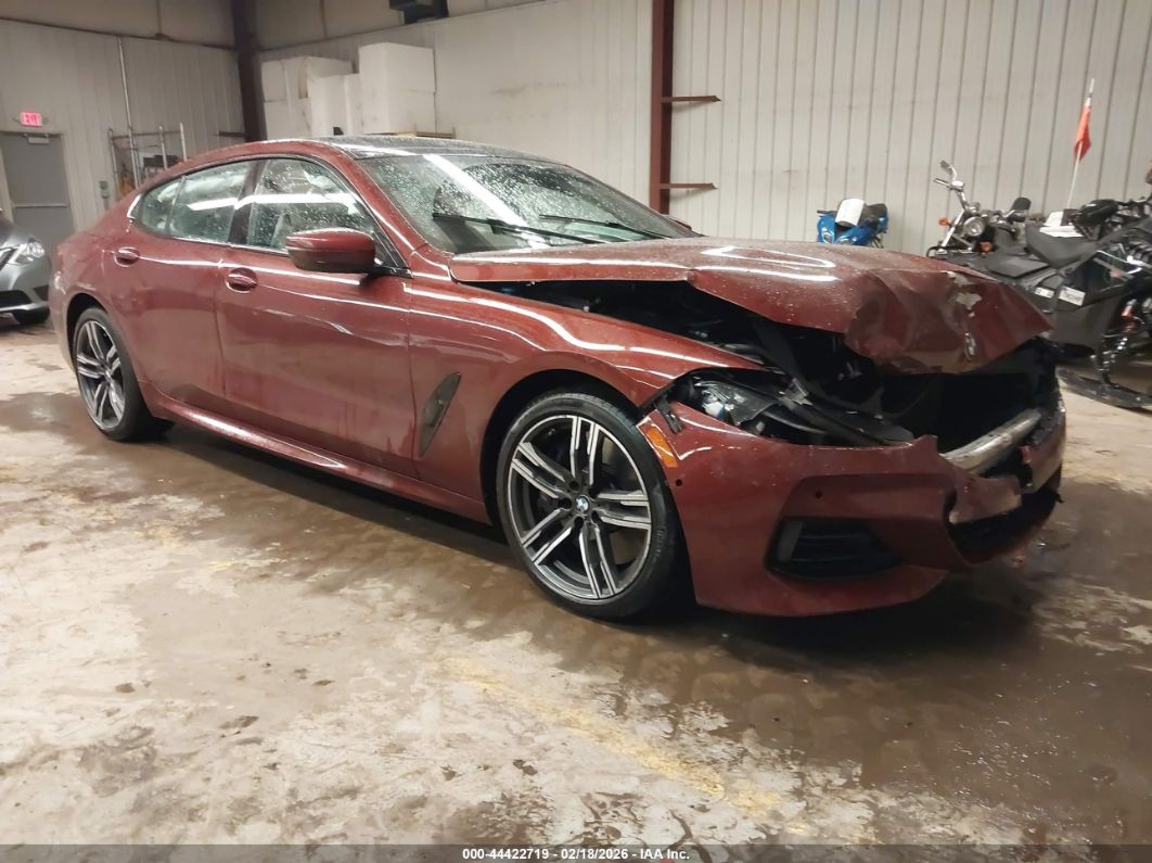 BMW 8 серии 2025