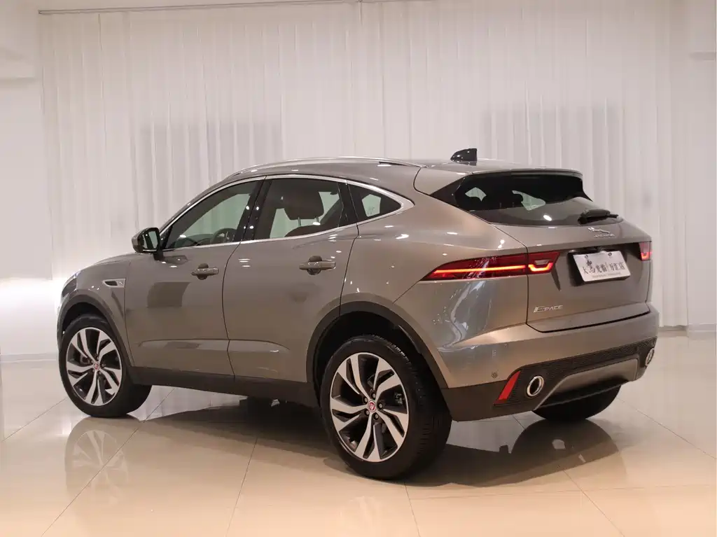 Jaguar E-Pace 2023
