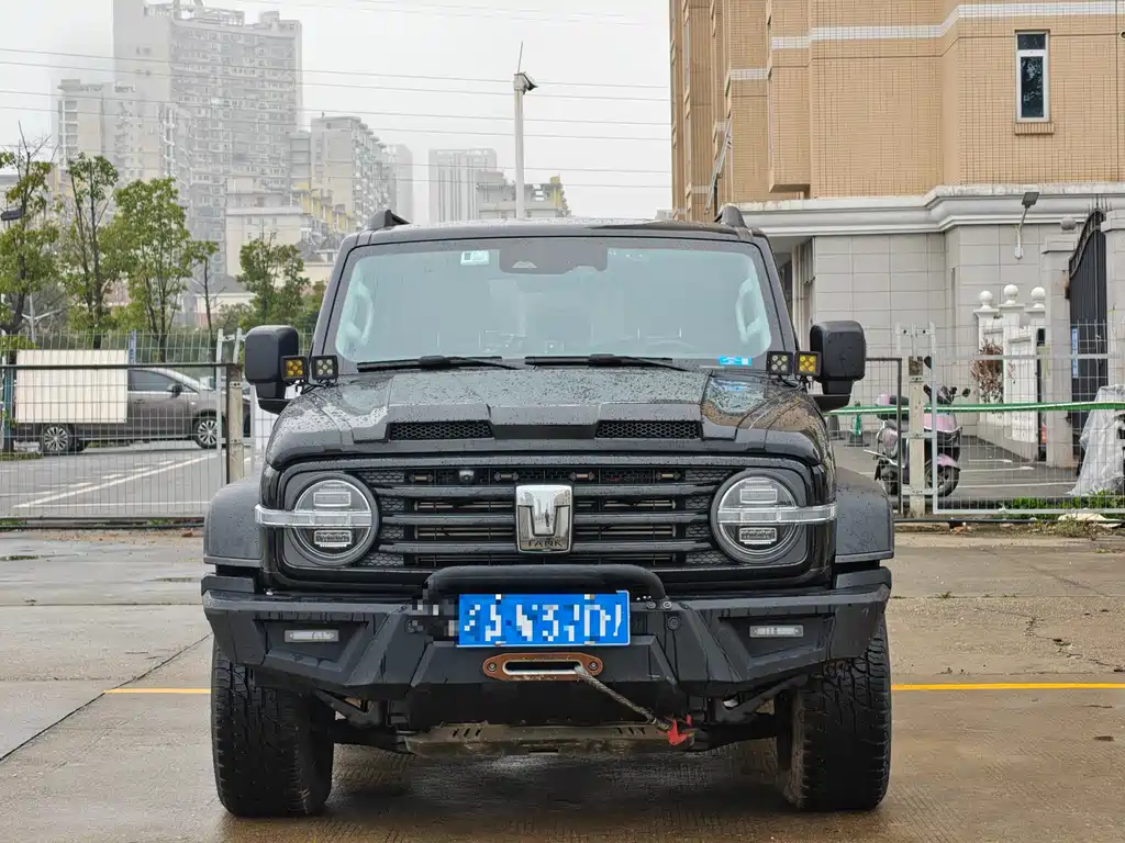 Tank 300 2022