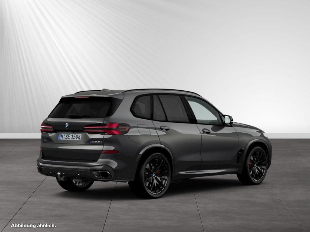 BMW X5 M60 2023