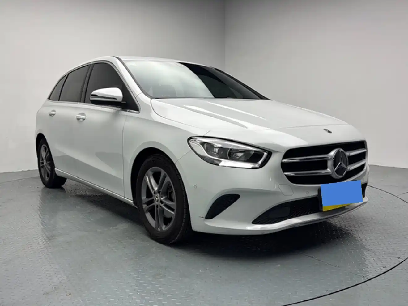 Mercedes-Benz B-Класс 2021