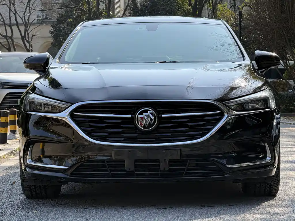Buick LaCrosse 2022
