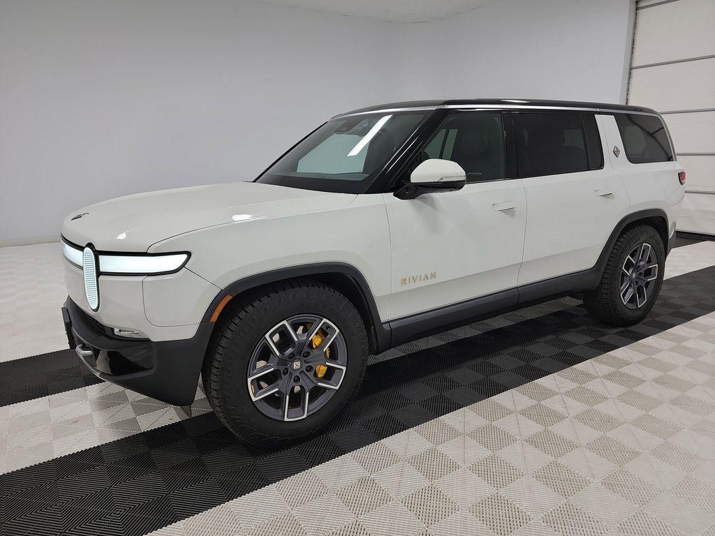 Rivian R1S 2024