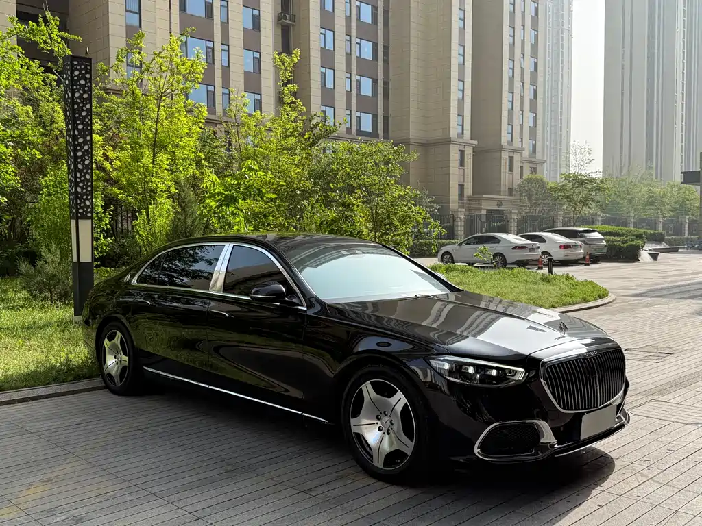 Mercedes-Benz Maybach S-Класс 2021