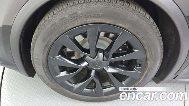Tesla Model X 2023