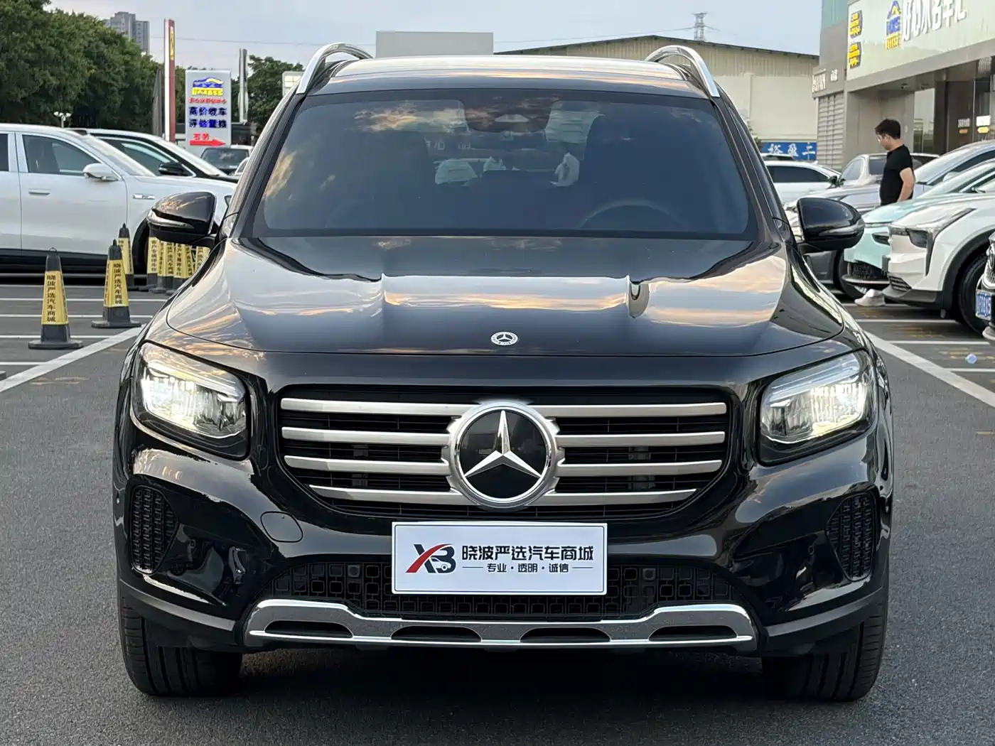 Mercedes-Benz GLB 2025