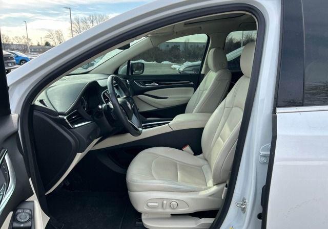 Buick Enclave 2023