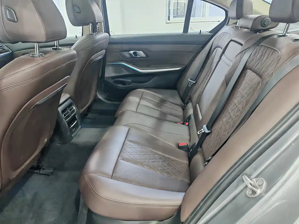 BMW i3 2022