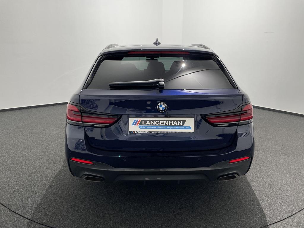 BMW 540 2023