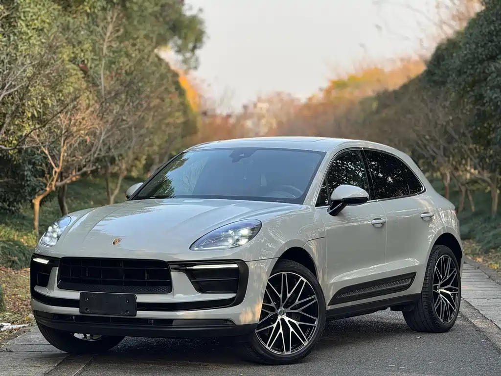Porsche Macan 2024