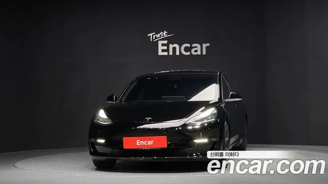 Tesla Model 3 2020