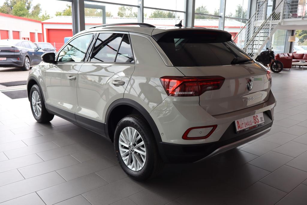 Volkswagen T-Roc 2023