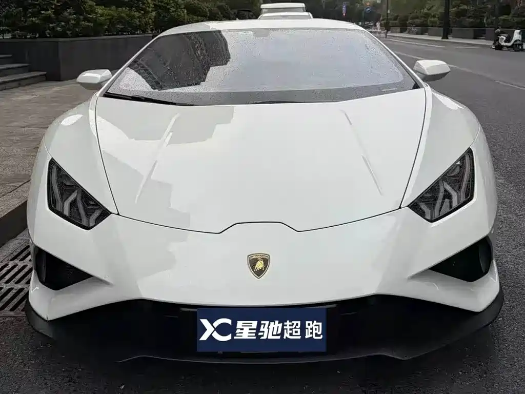 Lamborghini Huracán 2023