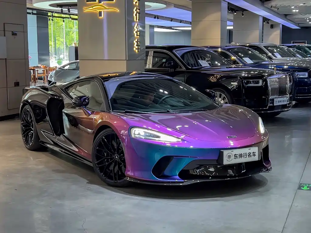 McLaren GT 2023