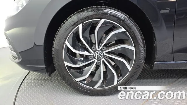 Volkswagen Golf 2022