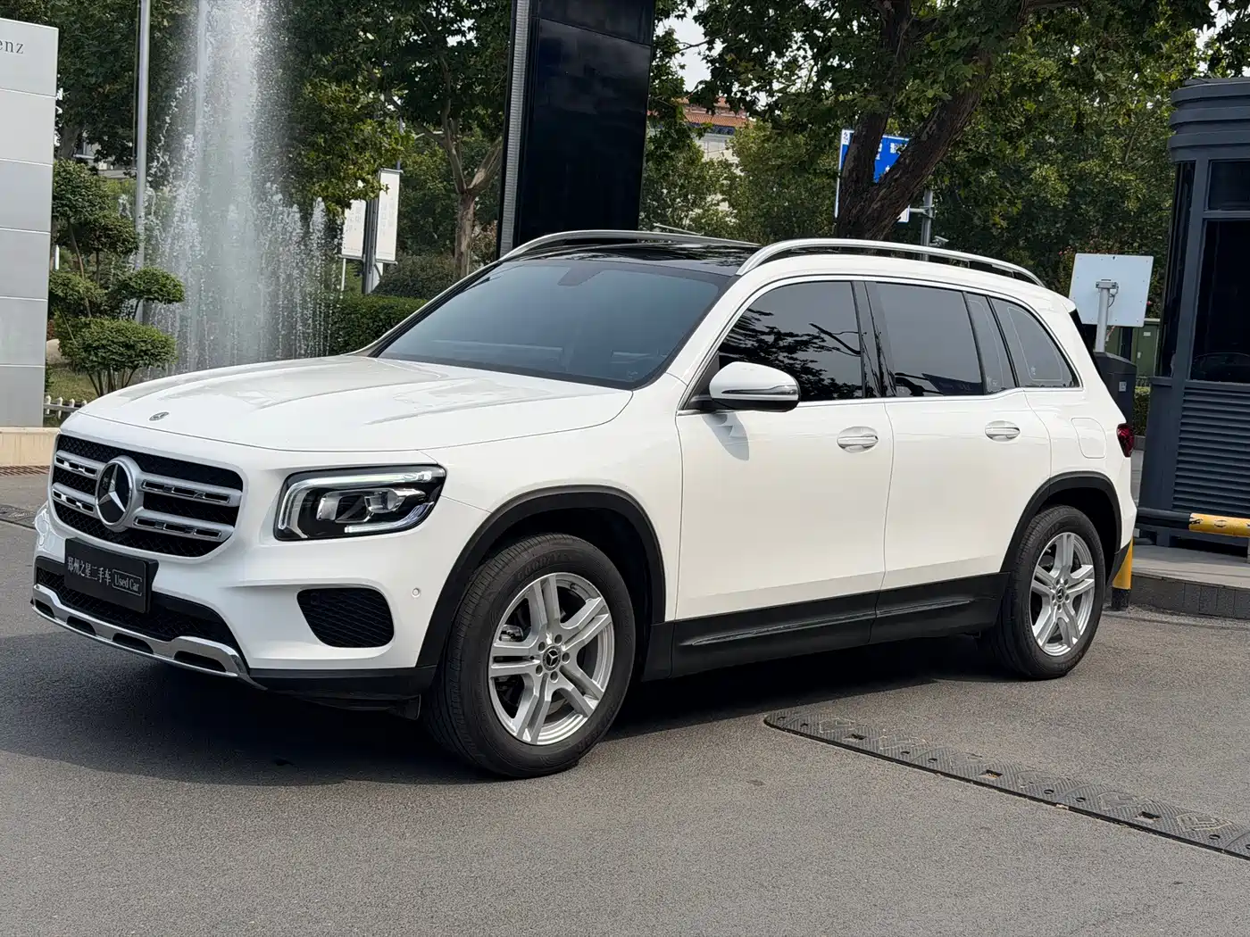 Mercedes-Benz GLB 2022
