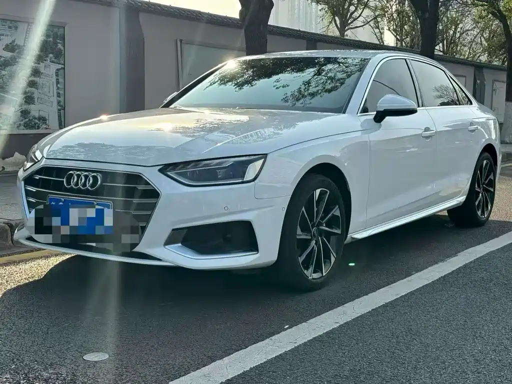 Audi A4 2022
